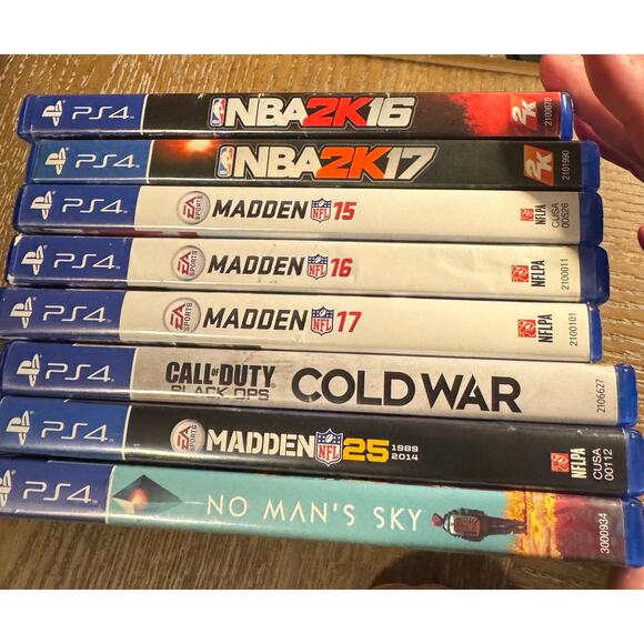 Eight (8) Video Game Bundle PS4 PRE-OWNED - Picture 2 of 3